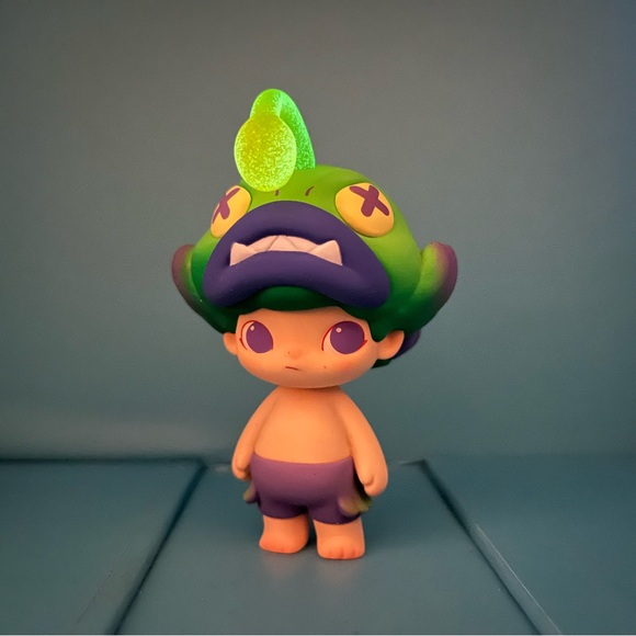 Pop Mart - Dimoo Aquarium Series - Anglerfish w/ glow - Picture 5 of 5